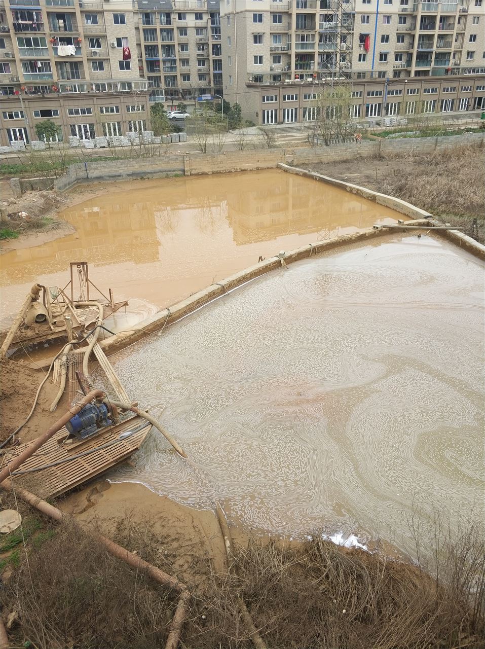 石棉沉淀池淤泥清理-厂区废水池淤泥清淤